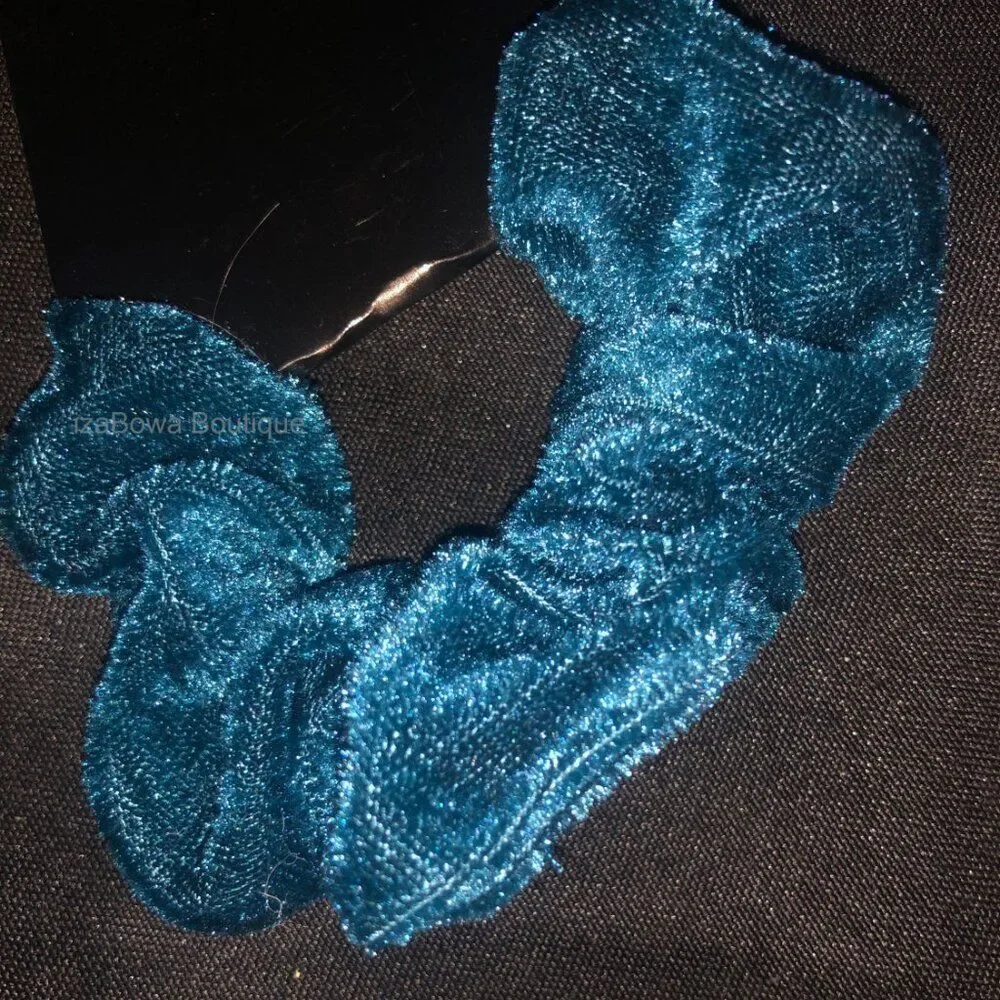 Bundle (6) Satin & Velvet Scrunchie   SC8113 - WOMEN'S  Handmade NWT Boutique